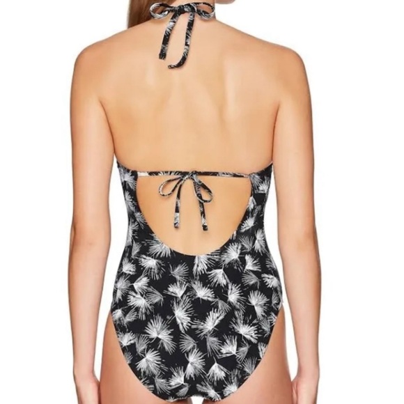 La Blanca Petal Pusher One-Piece Women's - Picture 2 of 13